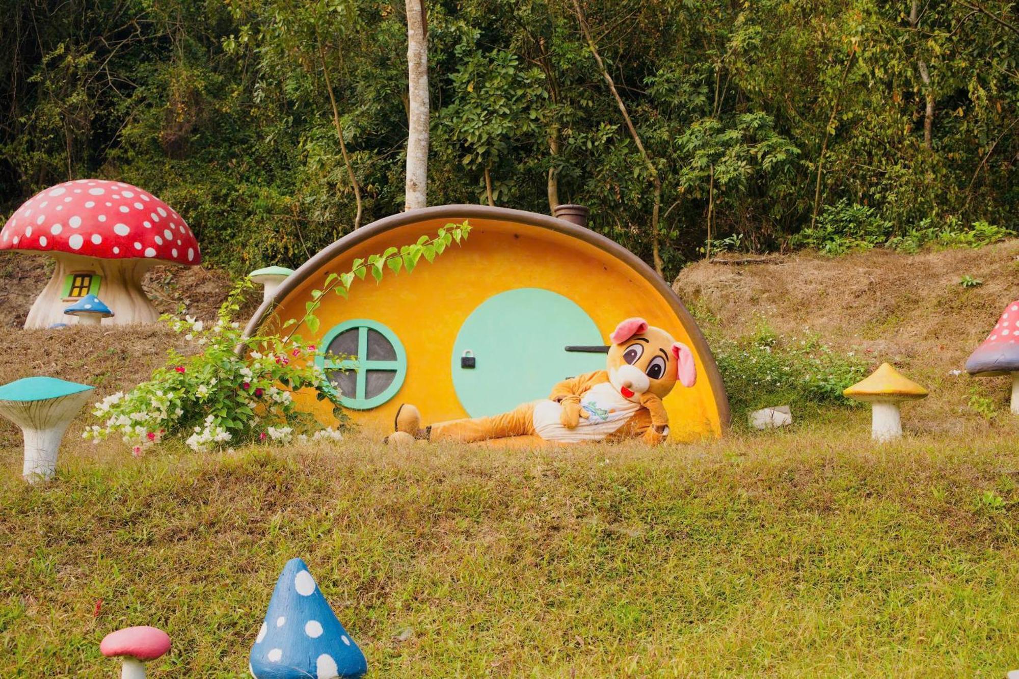 Khu Du Lich Sinh Thai Nui Ngam ナムディン エクステリア 写真