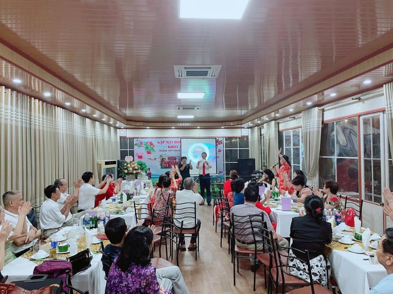 Khu Du Lich Sinh Thai Nui Ngam ナムディン エクステリア 写真